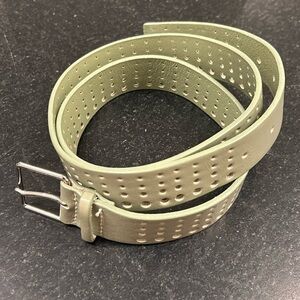Gap 90s leather belt